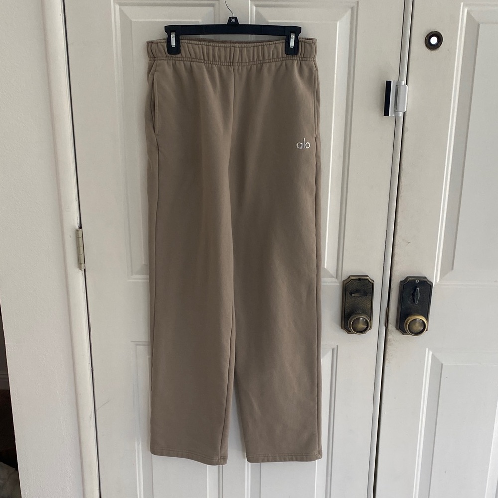 Alo Yoga Straight Leg Sweatpants
